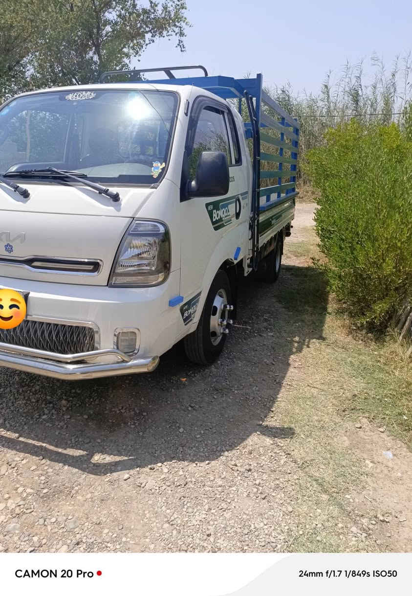 السلام عليكم
فحل مديل 23 كفاله عامه 
كير مكينه لا تنقيص ولا تبخير 
تخم تاير جديد + محور 14 
تبريد خير من الله 
سياره مال بيت الله شاهد 
واحلا من الصور كلشي مناقصه 
سياره ماشيه 165 
دواخله بجيس ع وضع الشركه 
رقم واسط انكليزي بسمي سياره  
مكان سياره كوت 
السعر 185 وبخدمت الطيبين  

***********

***********
