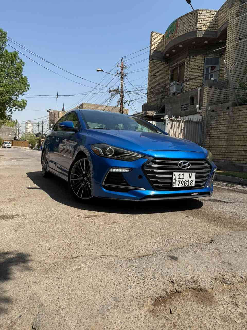 السلام عليكم
النترا 2018 سبورت محرك 1600 تيربو 201 Hp

كير اتوماتيك 7 نمر عدا الR

وارد امريكي للبيع بدون ايرباك 

اكزوز رياضي بلادي

مواصفات ١/١ :

بصمة تشغيل وبيبان 

صندوك ذكي يفتح عنده القتراب 

كشنات حضن جلد مختومه sport 

تدفئة كشنات 

دشبول كاربون فايبر 

كيجات رياضي 

سلايد روف

لايت زينون بلادي 

بك لايت لد بلادي 

ويل كب ١٨ كروم بلادي 

مرآة تعتيم ذاتي 

اشاير بلمري 

رادار نقطة عمياء 

تحكمات ستيرن 

ستيرن حرف D 

شفتات بلستيرن 

سستم صوت سماعات انفنتي ودمام خلفي 

تبريد بيانو 

 (ملاحظه )

حادثه كلش خفيفي وموضح بصور بدون ايرباك ولا دواخل شرط الفحص مبدل بيها جاملغ نفس الون وباب مصبوغ وحافة البنيد مصبوغه وبيها طخه بدعاميه الخلفيه كلش قليل ) 

تخم تاير جديد باتري جديد صارلهن شهرين تقريبا من شديتهن 

سياره بسمي اني 

محرك كير مكفولات سياره كولش حلوه 

رجائا ما اجاوب ع تعليقات اقره تفاصيل كلها واتصل وتدلل 
ما عجبك المنشور اترك كلمه طيبه ورحمه الله والديكم 

سعر 123 وبيها مجال 

***********

مكاني بغداد
