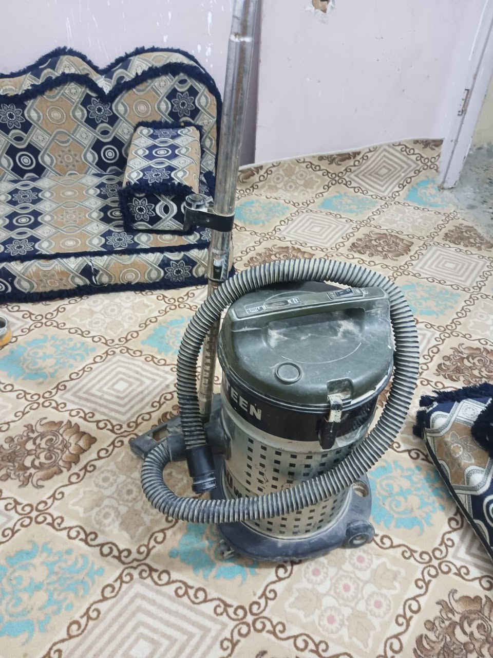 مكناسه التوصل *********** النجف, العراق

