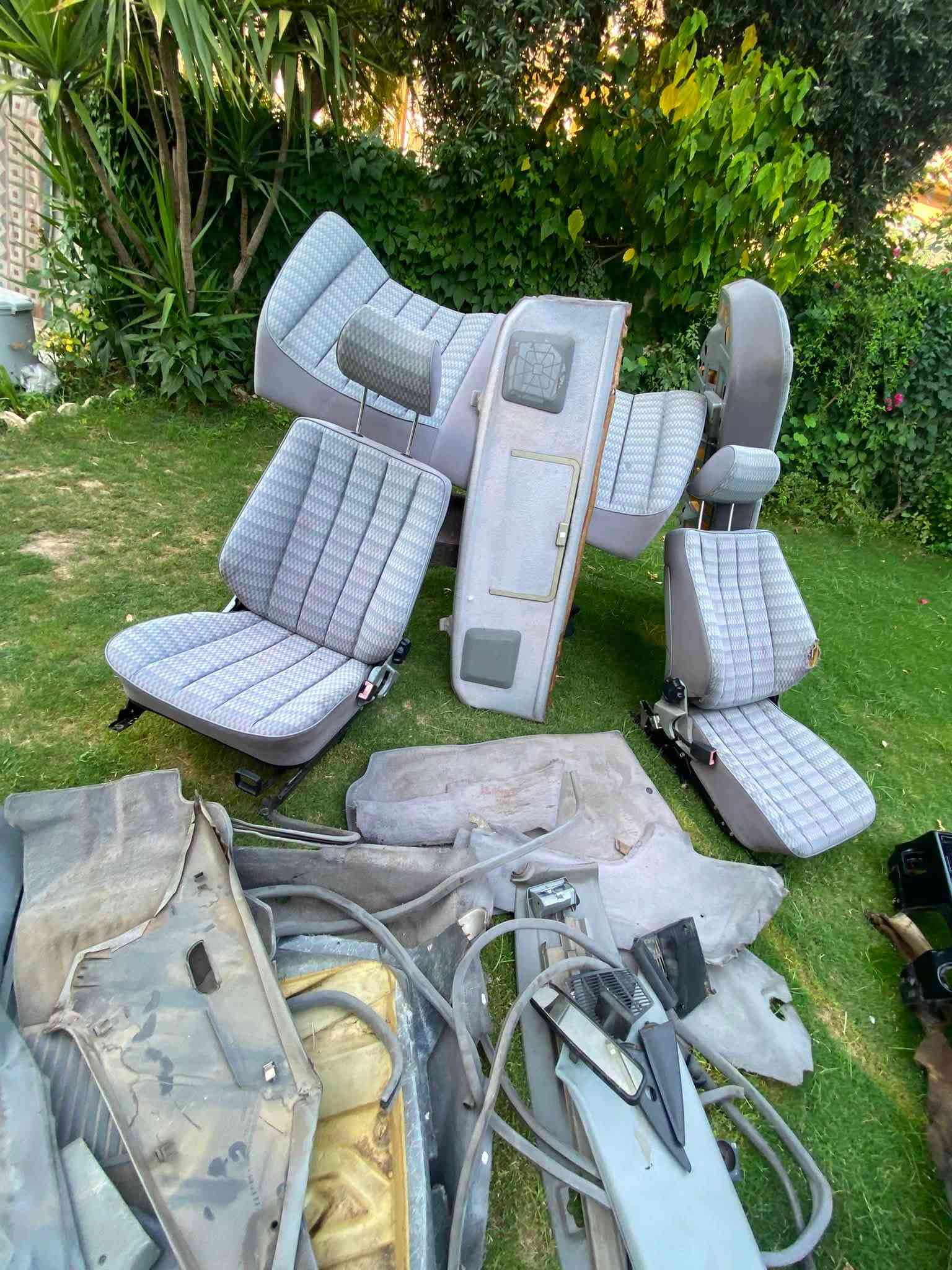 غرفه مال مارسيديس 190 طيارين 

سعر قفل 500 الف 
كامل كامل مكان أربيل 
فقط كامل بيع مو قطعه قطعه 
***********
