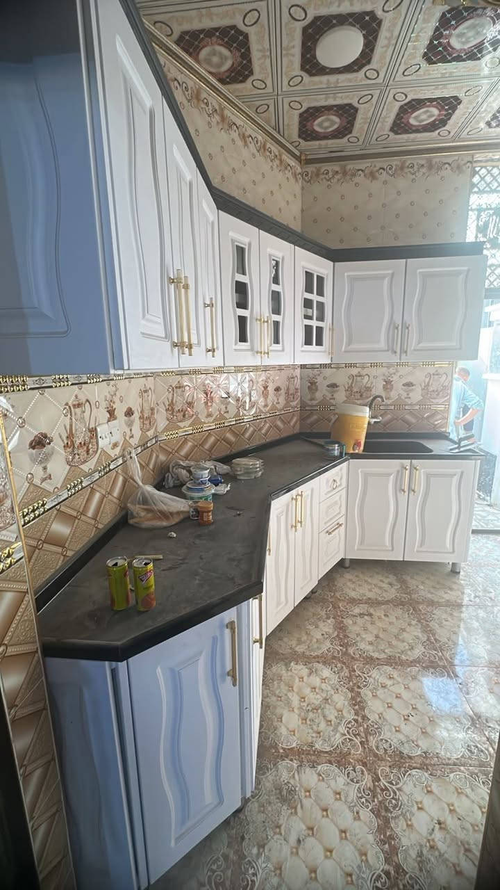 كاونتر • داخل المنيوم • فلوجه