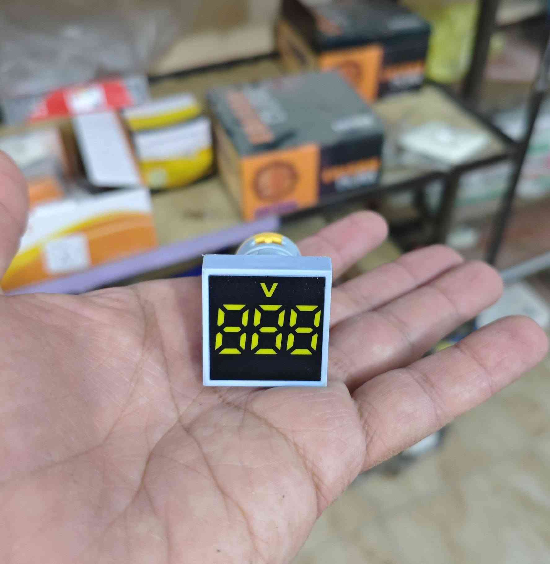 بلاجكتور شمسي أبيض • مقياس فولتية • حماية ثلاجة