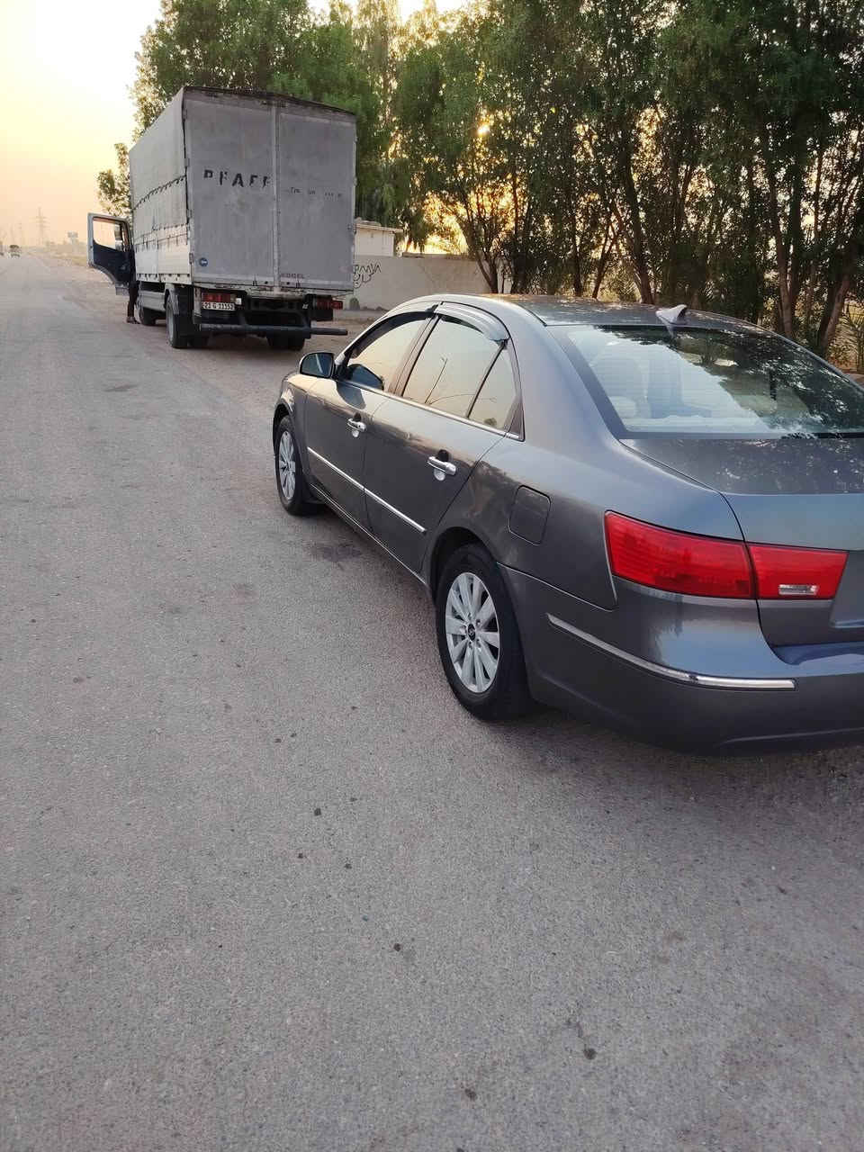 سوناته 9 بيه 5 قطع صبق يعني حزام بدون داخل ليبل واحد مكينه كير حاويه مامفتوح برقي 
صدر جديد تاير جديد مابيه نقص 
عنوان ديالئ خان بني سعد 
بيع او مراوس 
السعر 96وبيه مجال
***********
