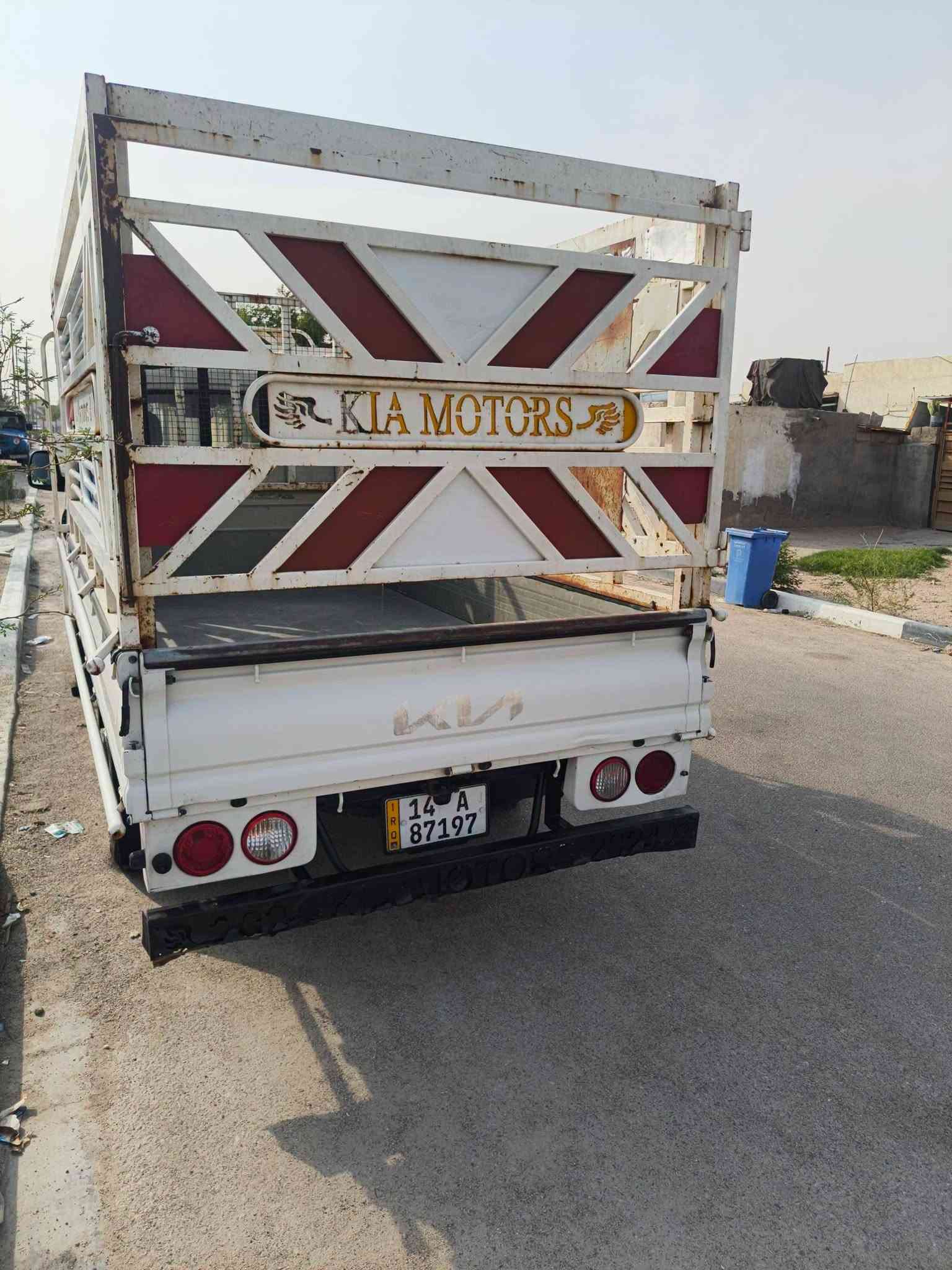 كيا بنكو مديل ٢٠٢٢ مكفوله سياره وجاهزه ماشيه ٩٠ 
حداده تخم تاير تبريد مكينه كير كله جديد أي نقص مابيه 
رقم بصره دولي سنويه ٢٩  مكاني البصره ***********
