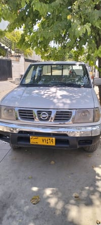نیسان دەبڵ2002  علوج سەیارەکە ساغە دەعم و لێدراوی نییە  گێڕو مەکینە بە...