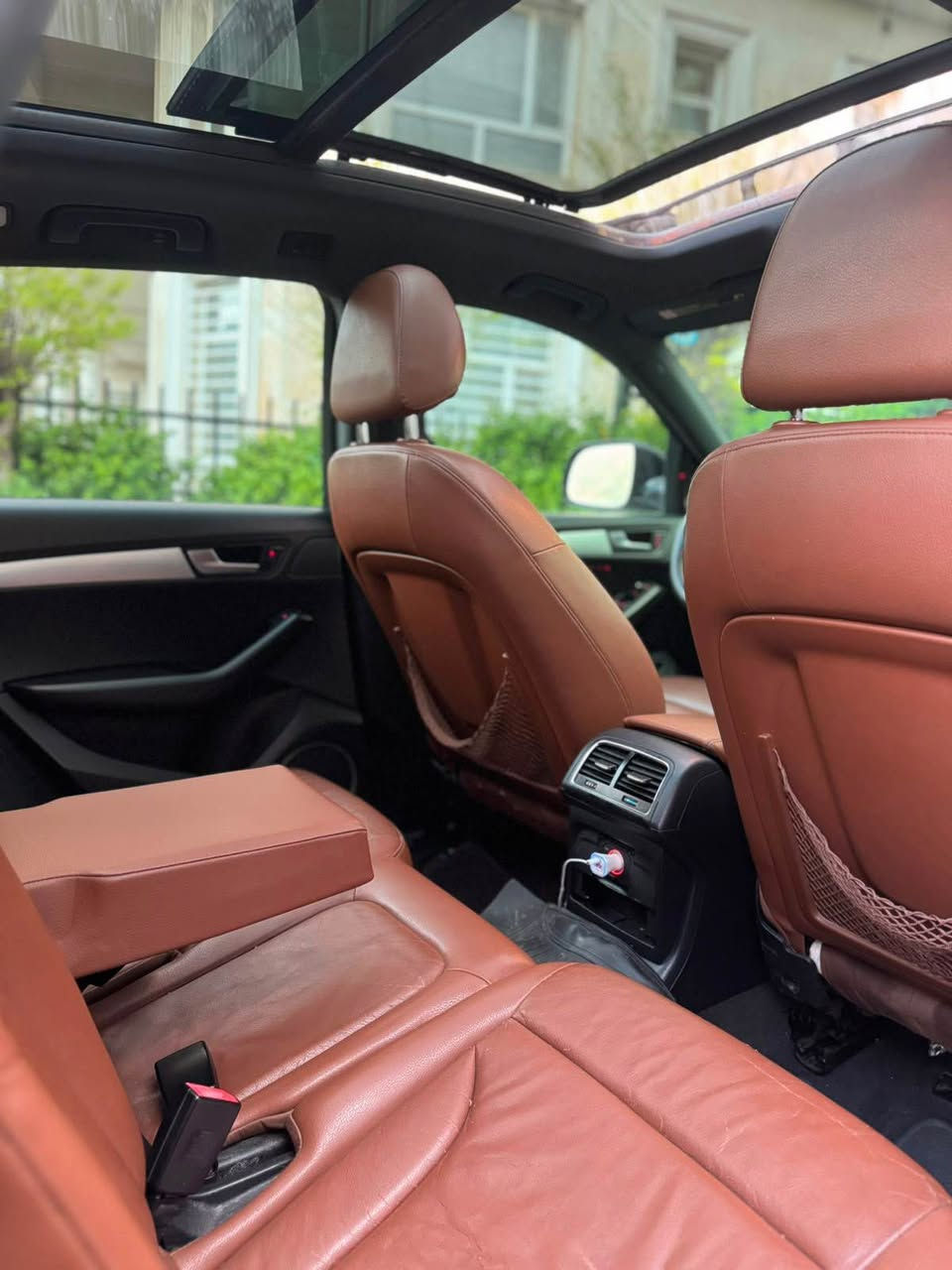 Audi Q5 S_line quattro v6 2010
***********
‎پانۆراما بەسمە برێک بەسمە تەبرید دووزۆن کوشن جلد کوشن هیتەر کوشن کارەبا سەلاجە جێپەرداخ ساردوو گەرم حاسە کامێرا تەحدید سورعەسنوق جەک سوکان ڤۆلیۆم تەلەفون راداری ئاوێنە دەبل ئەکسل ویل و تایەی لۆک 
‎گێڕو مەکینە بە شەرتی سەوت بوخار دوکەل کرانەوە 
‎پارچەیەک و پەلەیەکی هەهە بێناو بێ ئێرباگ بێ مەعجوون 
‎نرخی خوار بازار ٩٨ گەلەو معامەلەیەکی زۆر کەم
٠۷۷۱۲٦٦۲٠٠۱ السليمانية, العراق
