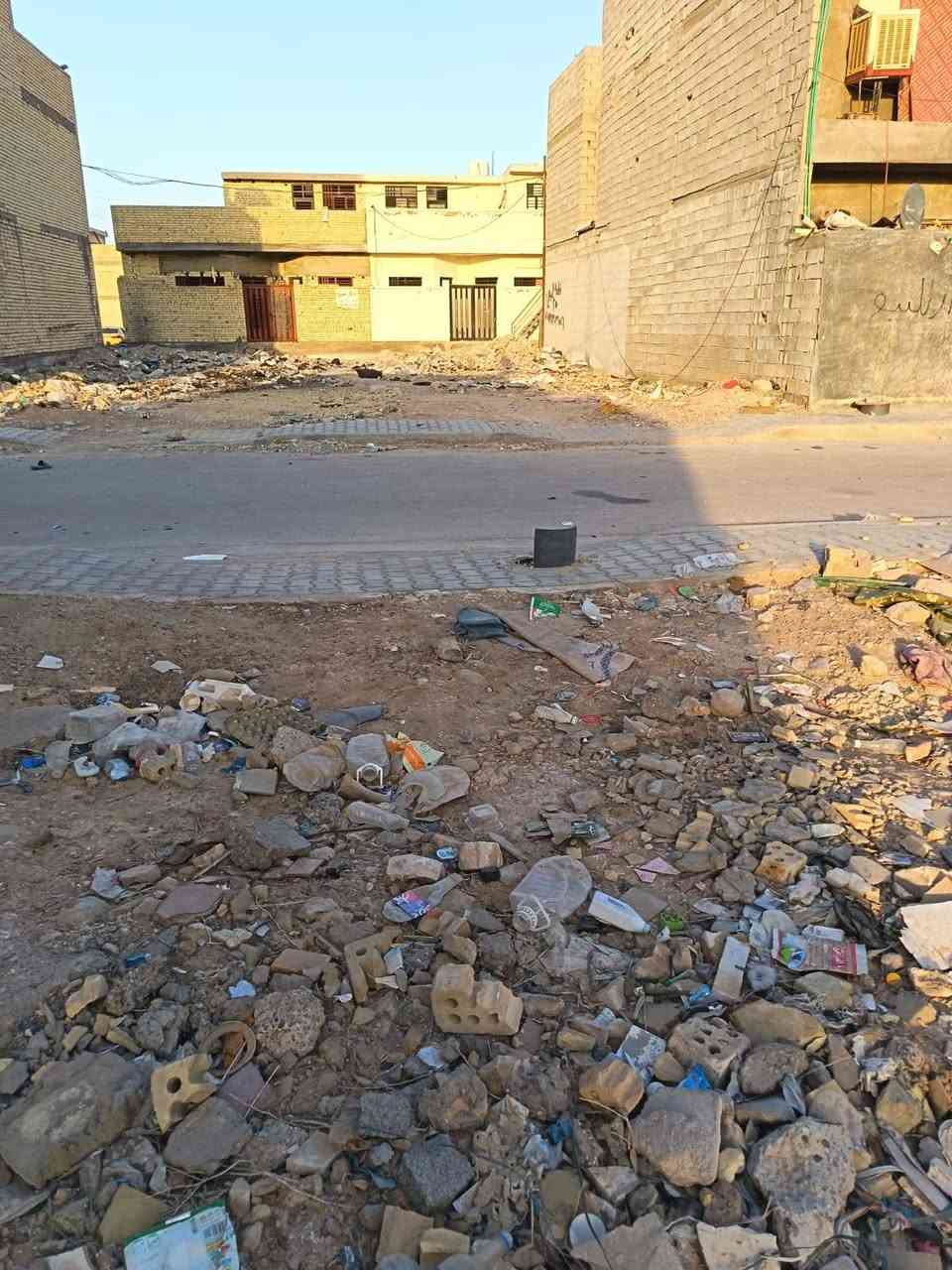 اسلام عليكم قطعت ارض للبيع زراعي  200متر بغداد الشعب خلف السده المنطقه كامله مثال ماواضح بل تصوير ماء كهرباء تبليط ارصفه مجاري منطقه سكنيه اوهادء حلو التواصل على هاذ الرقم ***********بي واتساب السعر على خاص اوتساب
