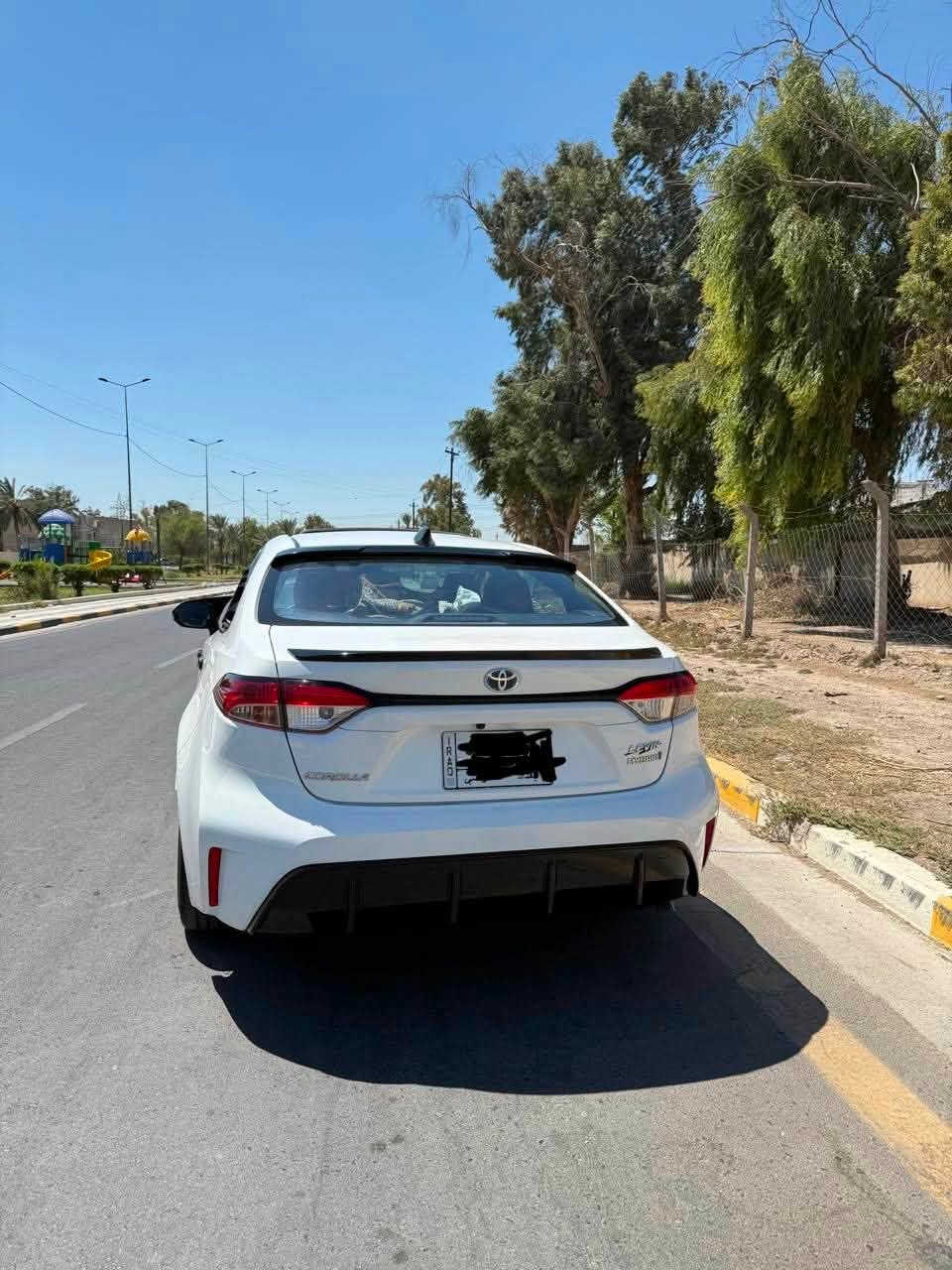 السلام عليكم
كورلا S هايبرد خليجي للبيع موديل 2023
المواصفات 
رادار امامي 
كامرة خلفية دوارة
شاشة ابل كار بلي
داخل جلد لون قرميدي ورصاصي اجة قليل بهذا شكل 
ويل حجم 17
اشاير مري 
لايت زينون 
بصمة دخول ابواب 
حساس اطار 
شاشة الكتروني 
سلايد 
مثبت سرعة 
وتحديد مسار 
كرسي سائق كهرباء 
سيارة جديدة وماشية 32506
مكان السيارة بغداد نفق الشرطة 
السعر 15200$ وبيها مجال شي بسيط 
الاتصال على الرقم 
***********
