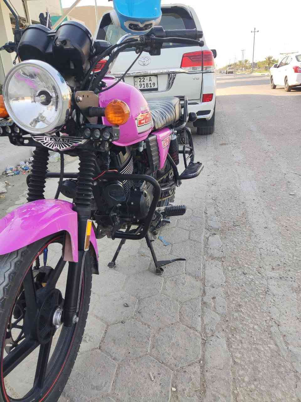 دايوان موديل 23 رقم نجف مليونين و200 وبيها مجال
***********
