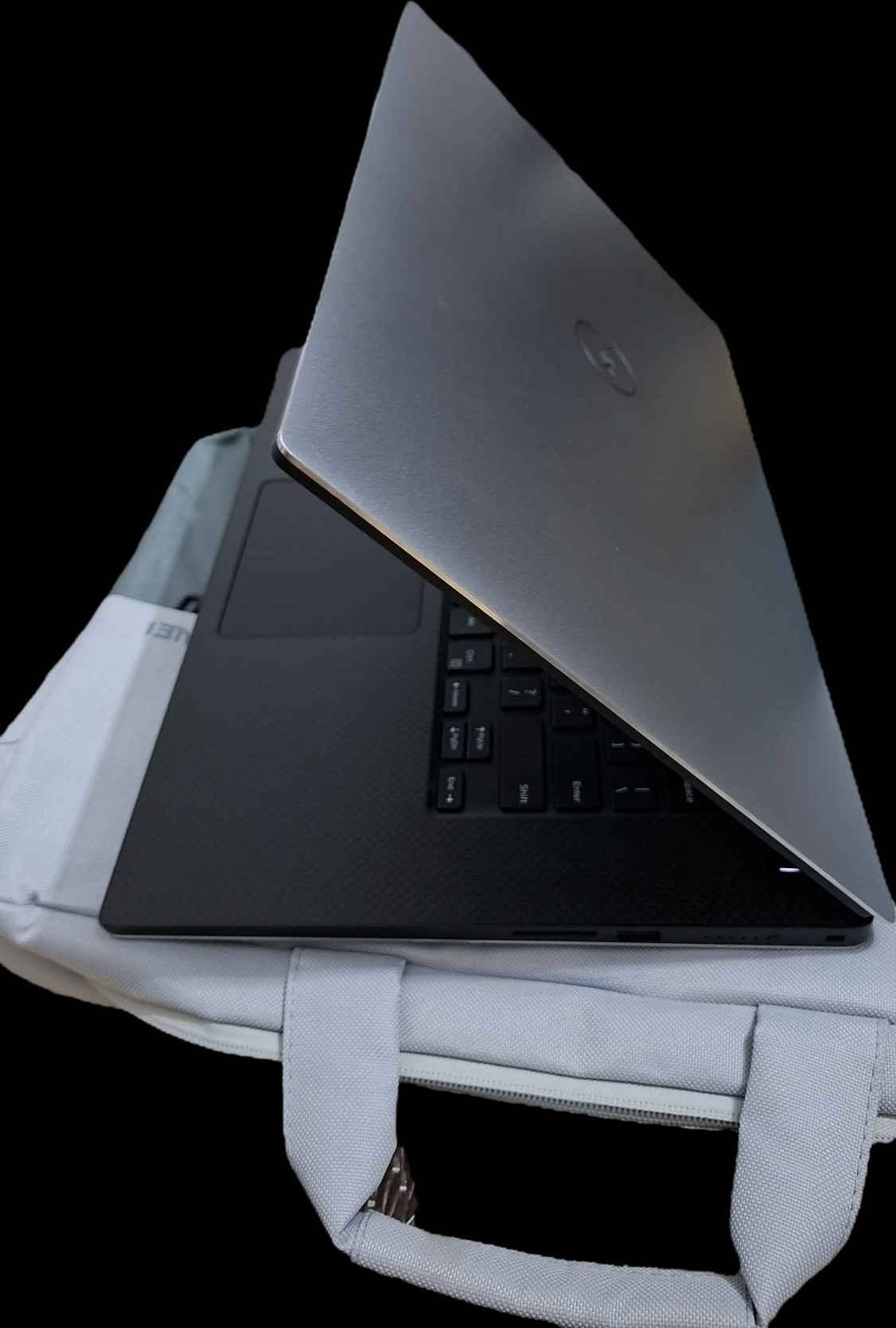 Dell Precision 5540 • Quadro T2000 • شاشة لمس 4K