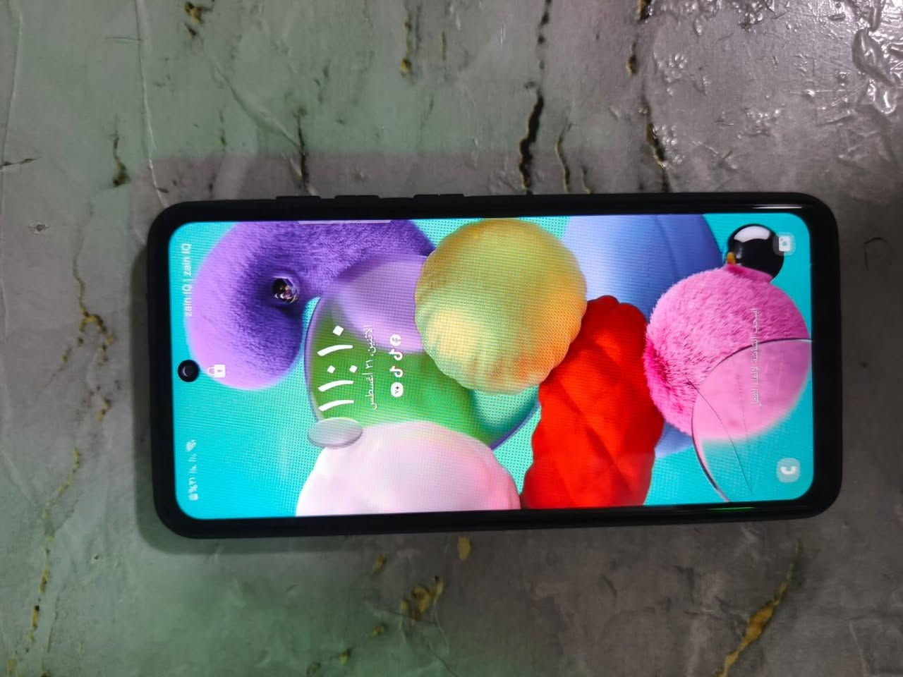 .

🔥📱 للبيع Samsung Galaxy A51 — 6/128GB 📱🔥

📌 الرام: 6GB
📌 الذاكرة: 128GB
📌 المعالج: Exynos 9611 ثماني النواة
📌 الكاميرات: خلفية رباعية 48MP + 12MP + 5MP + 5MP
📌 السيلفي: 32MP
📌 البطارية: 4000mAh مع شحن سريع 15W
📌 USB Type-C
📌 بصمة بالوجه
📌 يدعم شريحتين + MicroSD

⚠️ حالة الجهاز:
الشاشة مستبدلة وبيها 3 شعرات، واللمس شغال.
🔍 ضمان فحص بباب البيت فقط 

📍 بغداد – حي العامل
🚫 ماكو توصيل

💰 السعر: 100,000 دينار 

رقم 
***********
او مراوس ب تكنو سبارك كو 2
