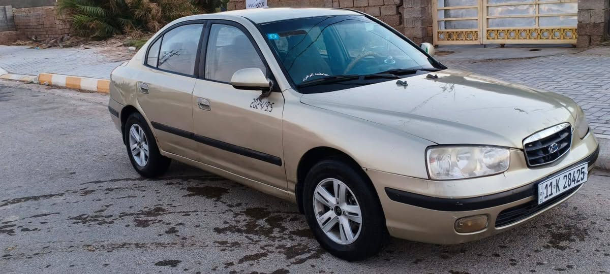 السلام عليكم لانترا 2001 
مكينه 1600 تبريد خير من الله 
مصبوقه عام ضربتها موضحه بصور 
دواخلها نضيفه وحلوه سنويه نافذه بشهر 6
ملاحضه السياره عوزلها بريشر فقط 
مكانها كوت دجيلي سعر 58 وبي مجال 
***********
