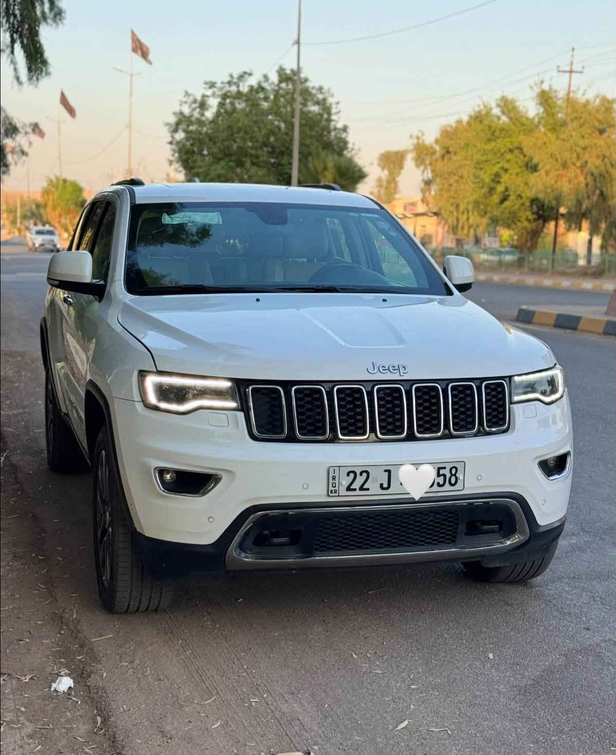للبيع جيب موديل 2018 رقم شمالي اربيل جديد شرط التحويل سياره خليجي بدون اي ضرر كفاله عامه محرك كير بشرط سياره خليجي وكالت هارلم مواصفات اعلى فئة 1/1 معروفه سياره جديد تخم تاير جديد صدر امامي خلفي جديد تبريد ثلج مكان سياره بدوز للاستفسار والطلب يرجى التواصل على الرقم ***********
