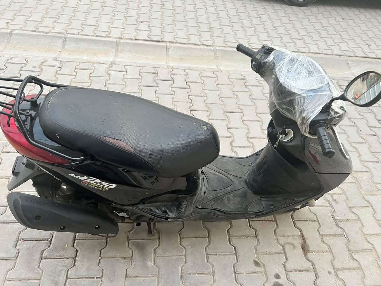 دراجه اكزز للبيع المحرك ممفتوح بدايه تبخير الدراجه يرادلها تجفيت يعني
السعر 600وبيها مجال مكاني الكاظميه ساحه عدن 
***********
