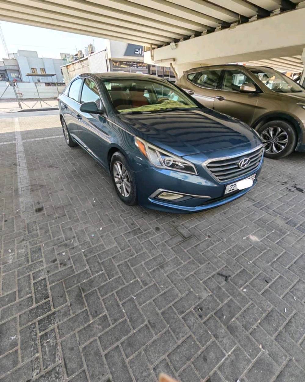 تم تنزيل السعر لبيع مستعجل 
هيونداي سوناتا 2016
وارد أمريكي
محرك 2400 GDI
رقم أربيل
سنوية منتهية
السيارة خير من الله
گير ومحرك مكفولات.. 
حدادية جديدة
التبريد شغال
الضرر مبدل البنيد فقط
صور الحادث موجودة بالمنشور

وبيها مكانات بارد قليل 
🟩 السعر 105 وبيها مجال 
مكان السيارة بصرة 
رقم صاحب السياره 
***********