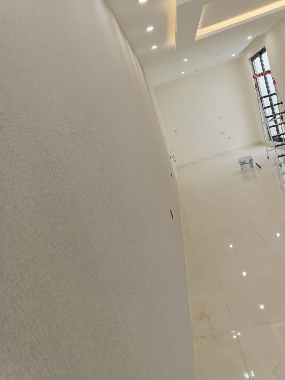 سلام عليكم اسطه صبغ متفرغ حالين وبسعار مناسبه شغل هندسي شرط اتصال ***********
