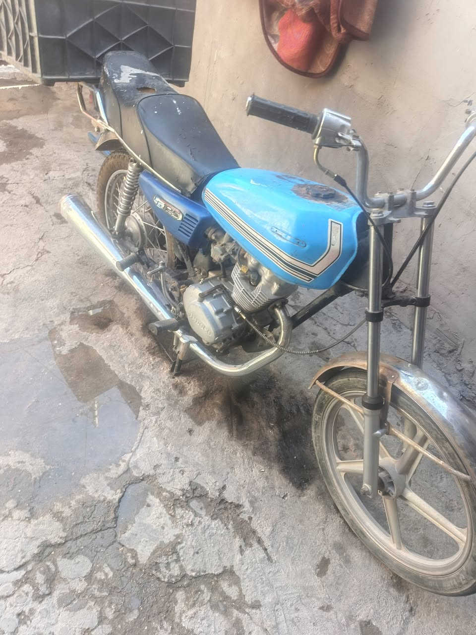 كلك كلك عوزهه بس كلجات 200 وبيهه مجال شغاله كلشي مابيهه او مراوس شعندك نرل حسب القناعه هذا رقمي ***********
