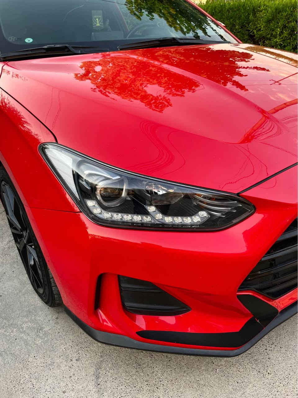 Hyundai Veloster  
موديل 2019 لون مميز 
ماشيه 93 الف ميل
كير اوتوماتيك
مکینە ٢٠ دوش ارغب مکینە
مواصفات  المعروفه
لايتات ليد بلادي،ويل حجم 19،رادارات جانبي،قياده ذاتيه،تحديد سرعة ،كشن هيتر ،سكان هيتر
مود درايف (SMART-ECO-NORMAL-SPORT)
كير ومحرك بشرط بس قباغ مکینە مفتوح بشرط بدون خلل 
صبغ بس قباغ جنطه بدون دواخل بدون ارباك بجم كبس،رقم جديد سنويه جديده،تحويل بشرط،كلشي بل سياره بشرط انطي
سيارة كلش حلوه و جاهزه 
سعر 110 ورقه و مجال كلش قليل 
مکان اربیل
***********
————————————————————-
ڤۆلستەر ٢٠١٩
٩٣ هەزار مایل رۆیشتووە
مەکینە ٢٠ ی دوشە مەرغوب ترین مەکینەیە
گێر تۆماتیک گێر و مەکینەی بەشەرت مەزبوتە بەس قەباغ مەکینەی کراوەتەوە بەڵام بێ موشکیلەیە مەزبوتە
لایت لیدە، ئاوێنە رادارە، تەحدید سورعە، سوکان هیتەر، کوشین هیتەر،  
مود (SMART-ECO-NORMAL-SPORT)
سەیارەکە بێ نوقستامیە 
تەنها قەپاغ سندوقی سبوغە بێ ژۆرێ بێ ئیرباگ پێشی کەپسە 
رەقەم و سەنەوی نوێیە سەیارەکە زۆر جوانە 
سعری 110 وەرەقەیە مەجالەکی زۆر کەمی  تێدایە 
شوێنی هەولێرە 
*********** أربيل, العراق
