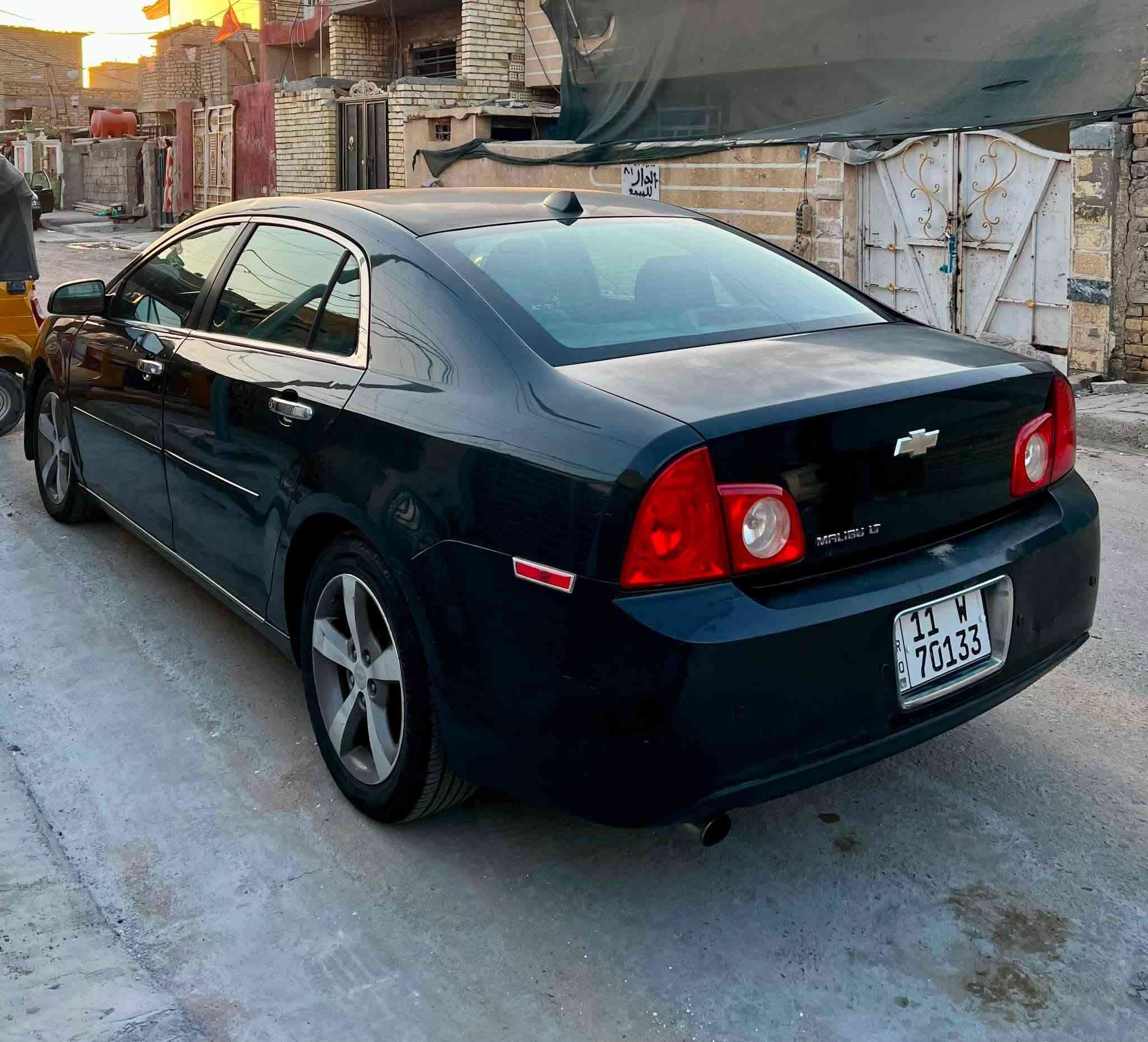 يالله بيع مستعجل سعر مناسب
57 وبيه مجال بسيط 
ماليبو لون اسود 2012 مواصفات LT
وارد امريكي ضرر خشم الجاملغ والبنيد والباقي  بلاد عظمتهه حلوه محرك 2400 المرغوب بيه خيط بخار بس كلش ناعم غرفة جلد اسود فتحه سقف كراسي كهرباء  تبريدها ثلج لكن ينقص غاز  كهربائياتها كلها شغاله اطارات جدد تخم 
بيها ملاحظات بسيطه تنزل من سعرها للشراي 
رقم بغداد باسمي 
مكانها بغداد الدوره
***********
