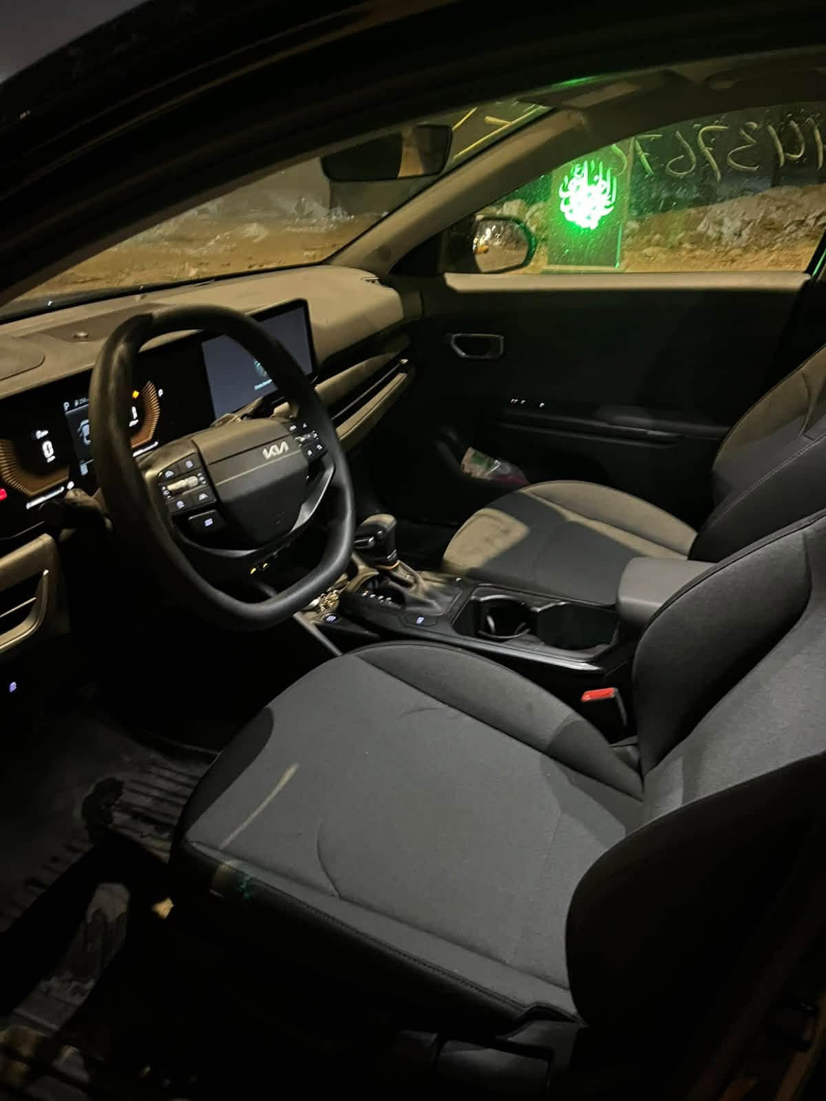 Kia k4 2025 Lxs  لون اسود
قياده ذاتيه

ماشيه ١٣ الف

نقطه عمياء مرايه
توقف ذاتي هاند بريك دكمه 

 
مثبت سرعه

شاشه متصله

رادارات امامي خلفي 

لايت زنون

تحديد مسار

دخول ذكي بصمه بيبان

بصمه تشغيل

كامره خلفيه

تشغيل عن بعد

كشن مخمل

اوتو هولد

تحكمات ستيرن كامل

رقم اربيل بسمي تحويل ثاني يوم

سيار مكفوله كفاله عامه ما عدا دعاميات امامي خلفي مبدل

مكان سياره كربلاء

رقم *********** 

سعر خاص

