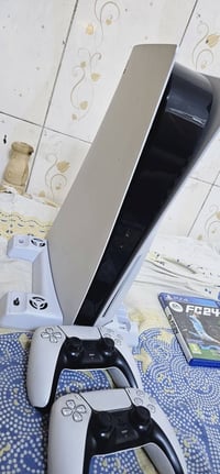 بلي فايف • ٨٢٥جيجا • ما انفتح