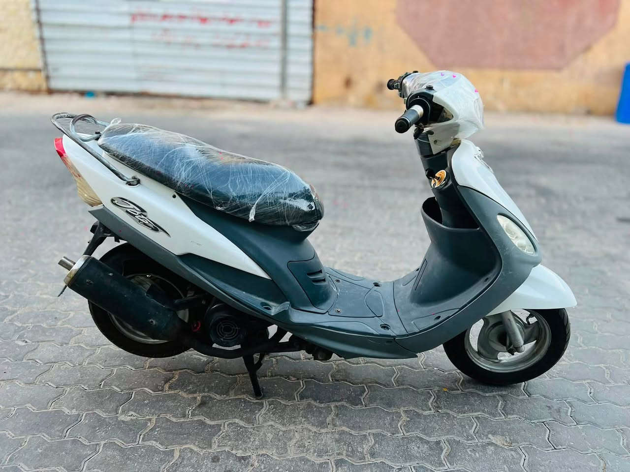 ماكس قجمه للبيع سعر 650وبيهه مجال دراجه نضيفه كفاله رقم الهاتف *********** العنوان بصره قبله
