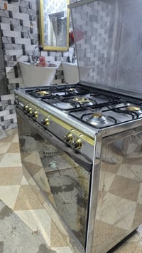 طباخ غاز • كريازي • للبيع