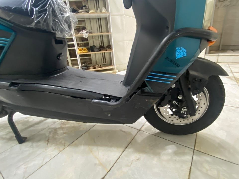 دراجه شحن للبيع نوع الدراجه شحن الماسّ دبوب الدراجه نضيفه بس بيها طخه بل كفر. اخذتها هيج  أخذتا بسعر650 رايدها550قفل العنوان البلديات الصحفين شارع 15 الرقم ***********
