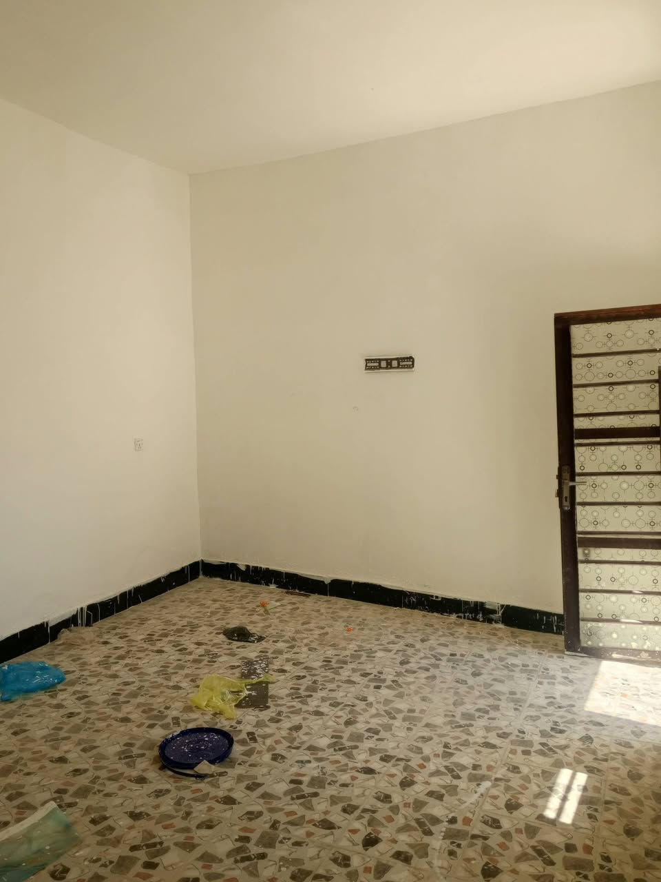 دار للبيع المساحه 120/متر طابقين 

حله ابو خستاوي ازوير الغربي بدايت مفرك عنانه سنجار 

خلف معمل التانكيات قريب علا شارع كربلاء خدمات كامله 

موقع حلو بناء حديث مامسكون ستلام مباشر جاهز 

شارع 8/متر مجاري تبليط قيد الانشاء موقع حلو 

اله مدخل ثاني شارع الغسل نهايته التقيسيم الجديد 

♦️السعر مناسب جدا ***********♦️
