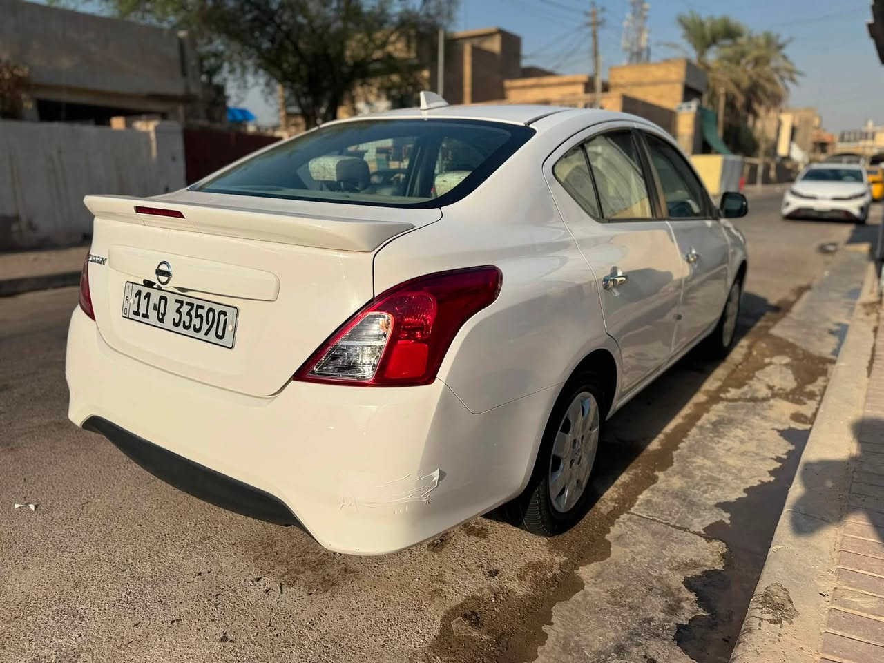 نيسان سني هندي ضمان السور موديل24 مستخدمه 39فقط  حقيقي السياره كفاله عامه من الصبغ و التبديل و البارد وضع الشركه 
السياره مدوشمه عام ارضيه وكشنات 
مكاني الزعفرانيه اربع شوارع //***********
