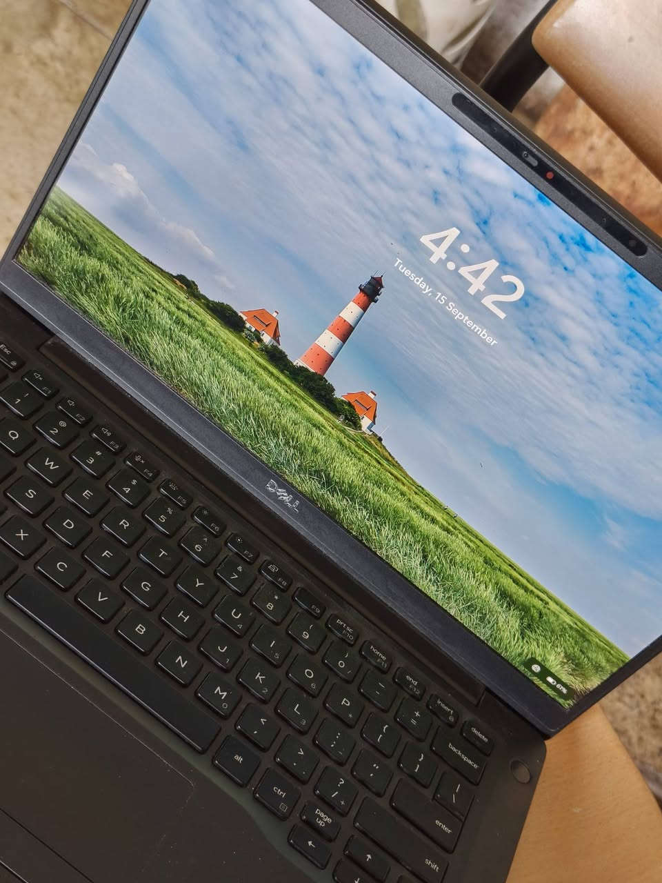 Dell Latitude E7400
Corei5-8300U جيل الثامن
Ram8GB / Hard 256GB SSD
Screen 14 inches Full HD IPS
Grade A
السعر280 الف الحاسبة مفتوحة استعمالهة كلش حلو فوول ادائهة
ديالى __شهربان 
***********

نص مكتوب في الصور:
- rawya poyth jjkcyh@outlook.com Settings Find a setting System > About Related links Domain or workgroup System protection Advanced system settings Windows info Graphics card Intel(R) UHD Graphics 620 (128 MB) Storage 120 GB of 238 GB used Device ID 0F0DA958-05D9-4F12-920E-4E2532C5B26C Product ID 00330-52741-13361-AAOEM System type 64-bit operating system, x64-based processor Pen and touch No pen or touch input is available for this display Edition Windows 11 Pro Version 25H2 Installed on 10/04/2025 OS build 26200.9445 Experience Windows Feature Experience Pack 1000.26100.360.0 Microsoft Services Agreement Microsoft Software Licence Terms Home System Bluetooth & devices Network & internet Personalisation Apps Accounts Time & language Gaming Accessibility Privacy & security Windows Update Search