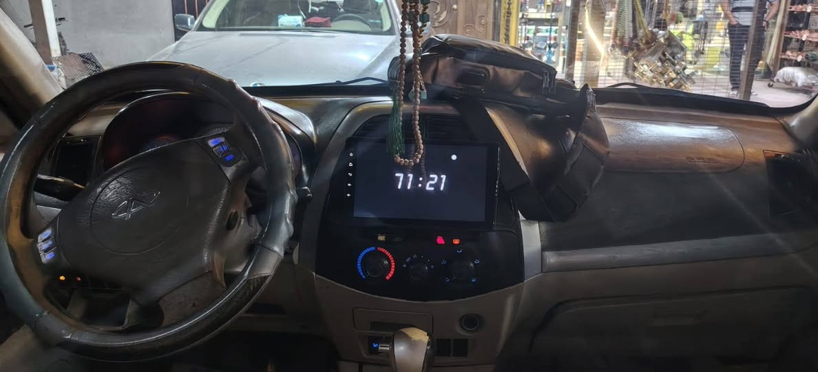 السلام عليكم بيع او مراوس  شيري تيكو مكفولة من الضربة والصبغ وكير ميكانيكي المرغوب محرك وكير مكفول باتري جديد كهربائيات كولهة تشتغل كشنات جلد فتحة سقف مسجل شاشة كامرة خلفية السيارة ماشية 80الف علا وضع الشركة السعر 44 قفل بيع او مراوس مكاني بغداد ***********
