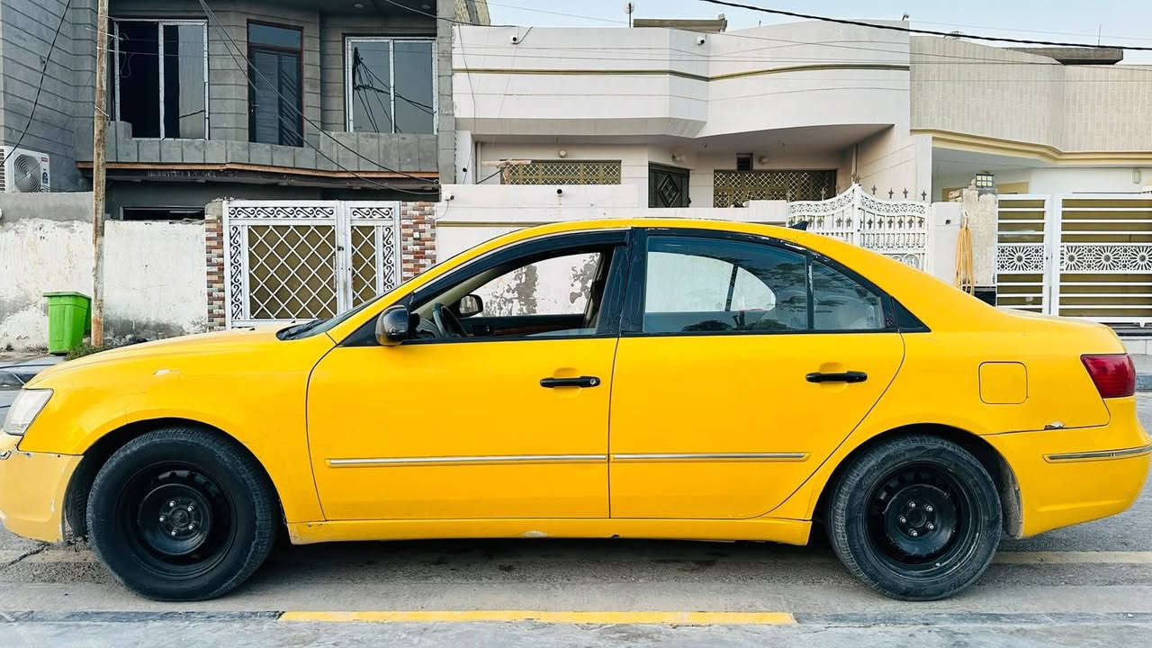 سوناتا للبيع
٢٠٠٩ خليجي ابيعلك محرك بي صرف دهن 
قفلها ٦٥ 
تجي وتشوف بعينك 
كدامك هذا الموجود بلصور 
واسط عزيزية 
***********
