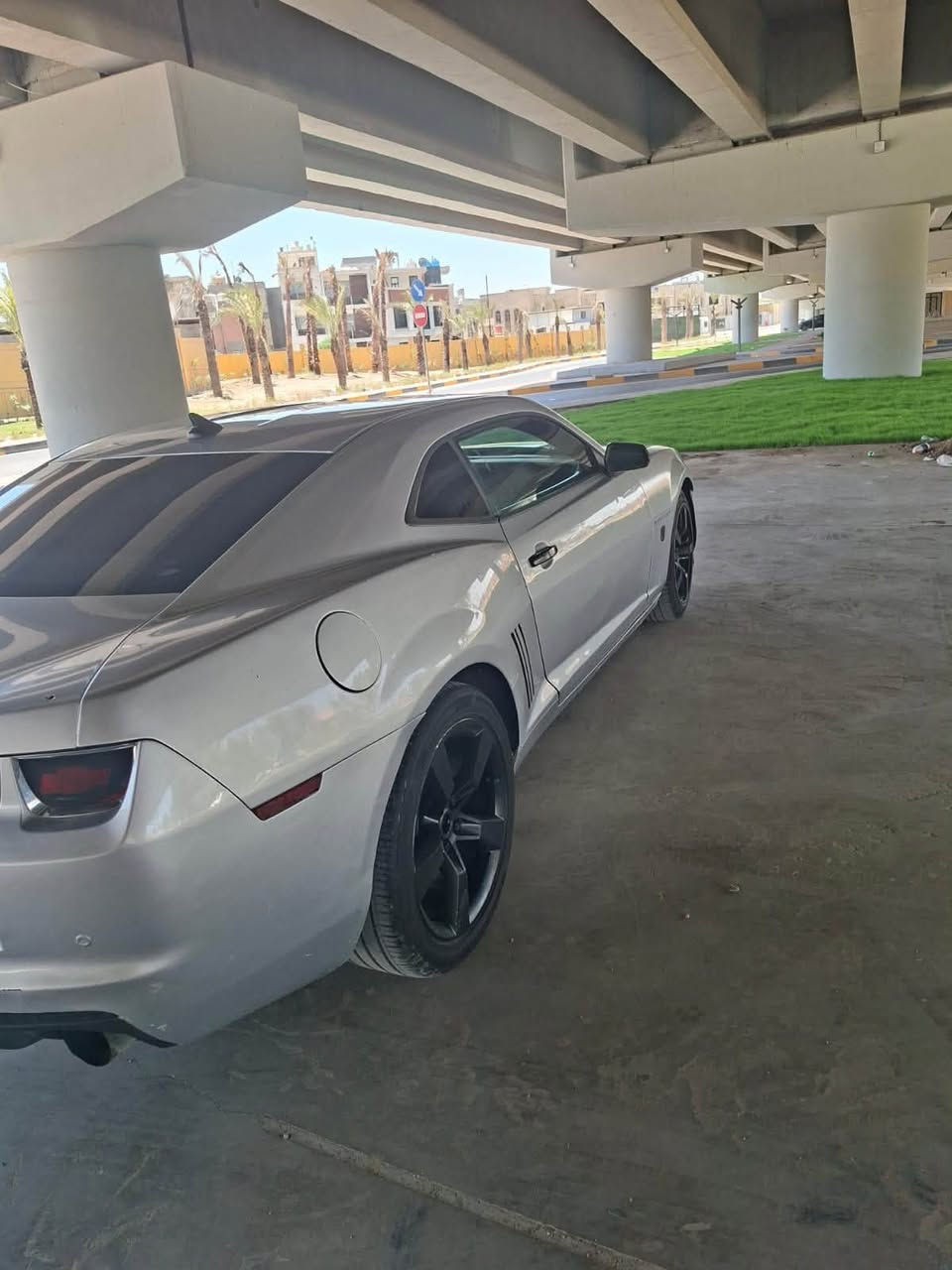 مكلف بالنشر
شوفر كمارو للبيع ٢٠١٠ فضيه 
٦سلندر
كير اوتو 
تبريد ثلج 
مكينة وكير نضيفات
السونار مع المنشور 
رقم بغداد انكليزي باسم بنية تحويل ثاني يوم 
سعر 60 $ وبيها مجال 
مكان السيارة بغداد حي العامل
غير متواجد على الفيس للاستفسار فقط واتساب ***********
