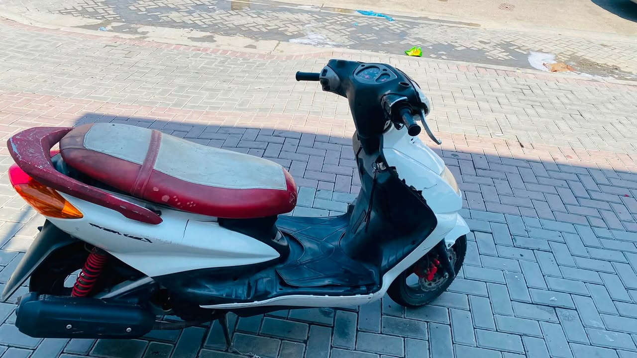 🔥 للبيع دراجة سكنس ياباني نثية 110 🔥
🏍️ السرعة: 110
🔧 المكينة كلش نظيفة وما بيها لا تنقيص ولا تبخير
⚡ السلف والهندر شغالات
⛽ كيج السرعة وكيج البانزين والهربائيات كلها شغالة تمام
❗ فقط الكفرات تعبانة

💰 السعر: 425 ألف فقط

📍 المكان: بغداد – الدورة
📞 للاستفسار: ***********

#دراجة #سكنس #سكنس_ياباني #دراجات_بغداد #دراجات_للبيع #الدورة #ابودشير #بيع_وشراء
