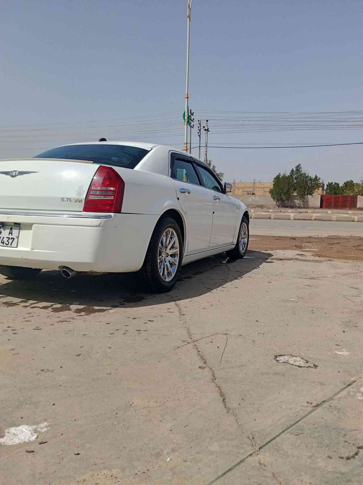 سلام عليكم اوباما 2005مكينه هيمي جاهزه تبريد مكينه كير مكفوله من ضربه ول خياس ماشيه 173حقيقي دواخل جلد غرفه جديده كامره خلفيه سعر اتصل ودلل مكان ناصريه سيددخيل ***********
