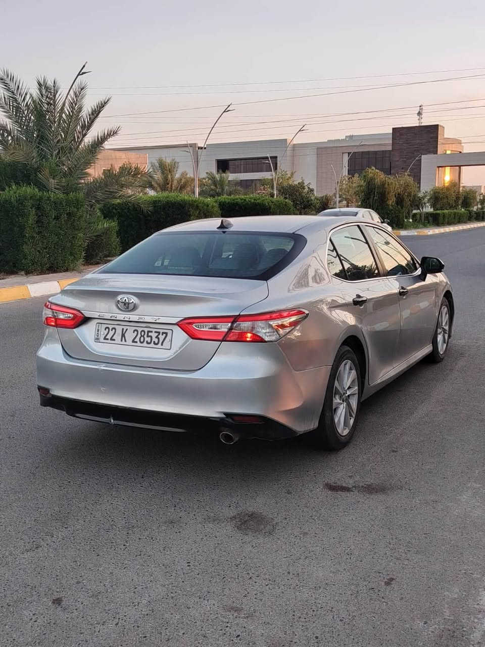 كامري وارد أمريكي
موديل 2018

للبيع او مراوس
ضرر بونيد وجاملغ بدون داخل 
كير مكينه بشرط السعر 150وبيها مجال شي بسيط ***********
