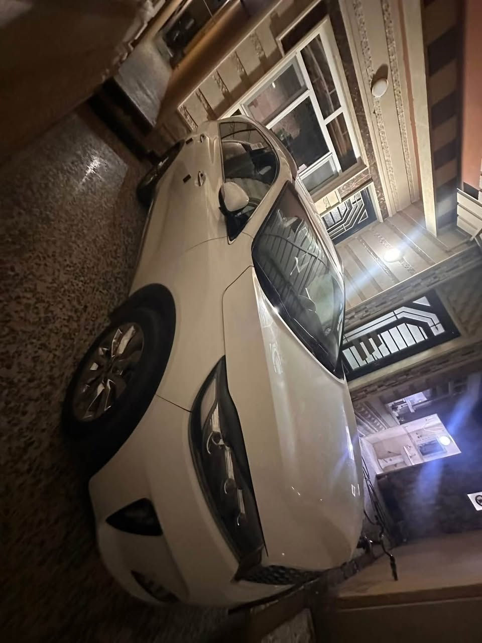 رقم اربيل  بسمي ارقام نكليزي
مواصفات فول عد الفتحه 
بصمه +شباك شكل 20 
لدات اماميه خلفيه
لايت زنون
كامره اصليه دواره 
حساس امامي خلفي اصلي
كشنين كهرباء
3قطع تبريد
لد امامي 
شاشه اصليه كار بلي
كروس سرعه
تحكمات ستيرن
سبعه راكب
ويل كب نيكل
بصمه تشغيل وابواب 
6 سلندر  م3500  مامفتوح بلادي
كير مامفتوح بلادي   
ترحيب 
جنطه كهربائية ذكيه (الفتح عند الاقتراب) 
كامره دوارة      
مري شفط    اشاره بالمري 
برادات بلاديه 
شاشه كبيرة 
فول تحكم استرن 
اربع انظمه قياده  Sport  eco cimfort   smart 
كشافات ضباب رباعي
فول عد البانوراما  
السياره جديده جدا جدا 
ماشيه 129 ماشيه 
***********
مكان السيارة الموصل الفلاح الثانيةً
للاستفسار اكثر ع السياره الاتصال ع رقم الهاتف
