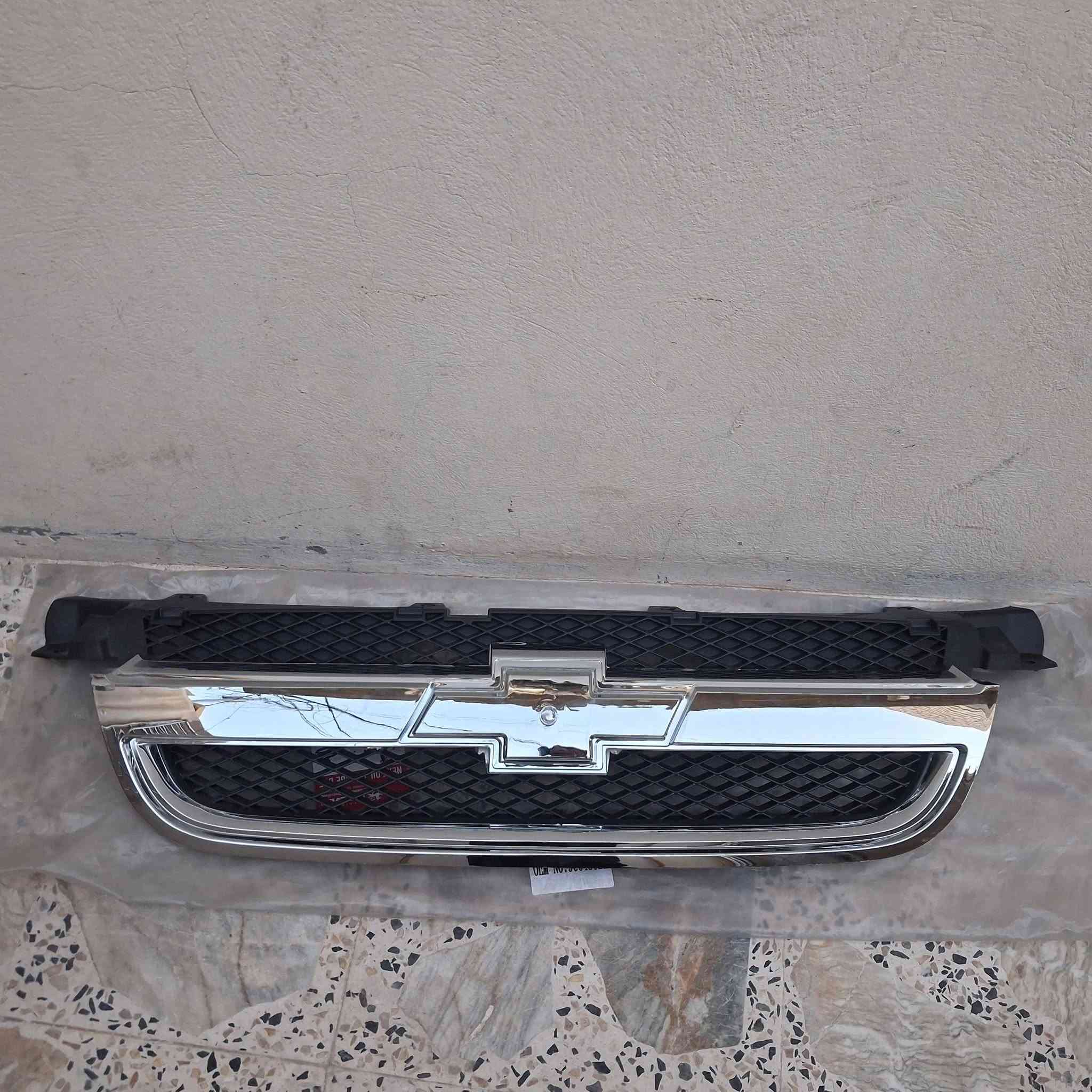 سلام عليكم للبيع شباك افيو جديد مكان نجف قرب مسجد السهله سعره ب  ٢٠   ***********
