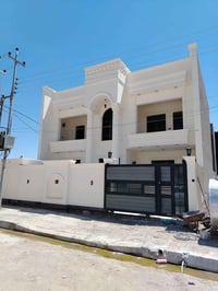 الخالدية حي القدس • ٣٠٠م • ٥ غرف