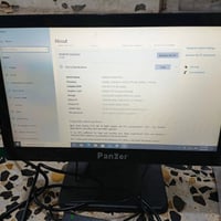 حاسوب للبيع  لمس  مع كاشير المربع  مع طابعات عدد ٢ مع جهاز قارء البارك...