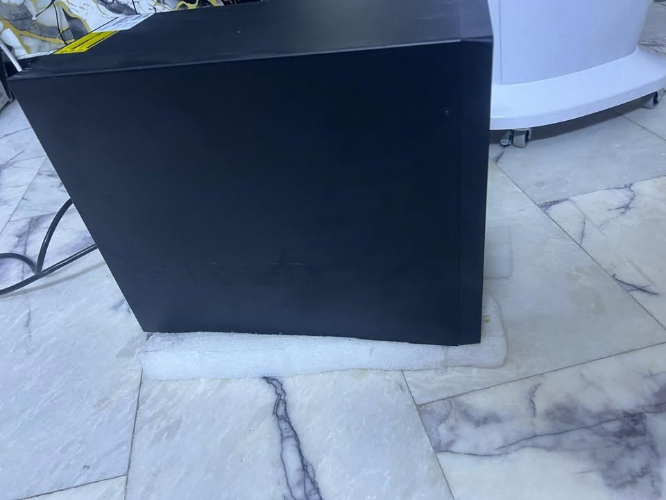سلام عليكم

Farber 3KVA Online 

علماً UPS استعمال قليل جدا 
سعة 3000
تم شراء 2026/6/7 مع كامل ملحقات مع الكارتونه 
سعر 550 الف في مجال بسيط حك جيه 
الرقم واتساب موجود 
***********
المكان 
بنوك -شارع الكنيسة
