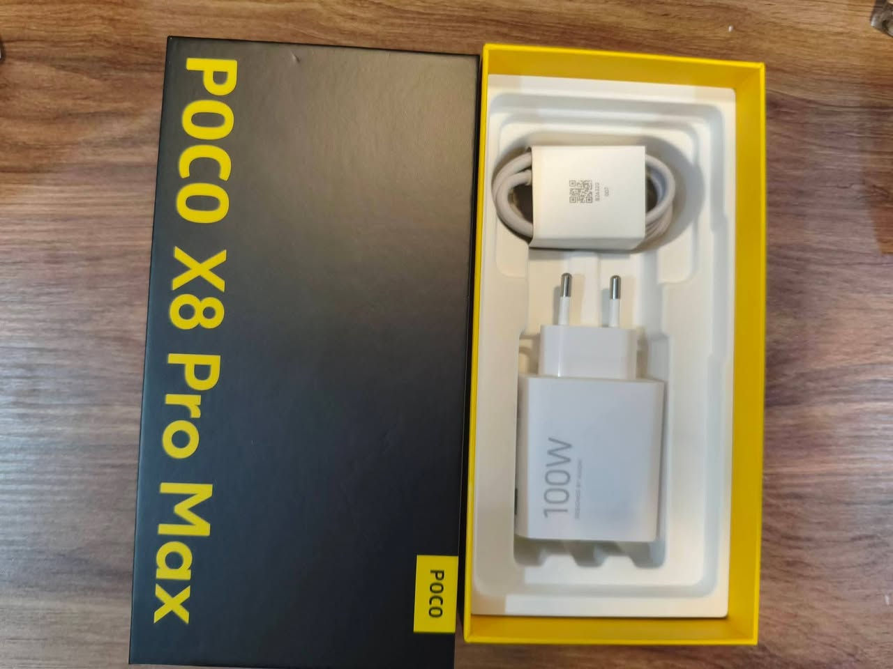 poco x8 pro max.
كامل ملحقات 
بطارية: 8500
معالج 9500s
التخزين: 512 /12
المعالج: Dimensity 9500s
نسبه بطارية: 100 ٪ ، مشحون  37 مره
جهاز جديد غراضه ممفتوحه
 ديوانية الاسكان
سعر 710   ، مجال قليل 
 ***********

نص مكتوب في الصور:
- المواصفات والمعلومات التفصيلية RAM 12,0+6,0 ج.ب المعالج Dimensity 9500s ثماني النواة بتردد يصل إلى 3,73 جيجاهرتز إصدار نظام التشغيل WPLMIXM.C11.3.0.303.0 إصدار Android Android 16 | BP2A.250605.031.A3 | تحديث أمان Android 2026-08-01 الطراز 2602BPC18G إصدار النطاق الأساسي MOLY.NR17.R2.MP2.TC8.PR1.SP.V13.P12
- 14 12:11 حماية البطارية معلومات البطارية صحة البطارية ١٠٠٪ الدورات ٣٧ بيانات التصنيع يناير ٢٠٢٦ أول استخدام: يونيو ٢٠٢٦ حماية شحن البطارية شحن كامل حماية البطارية لتمديد عمر البطارية، سيتوقف الجهاز عن الشحن عندما يصل مستوى البطارية إلى ٨٠٪ وسيقوم بالشحن الكامل فقط عند الجدول الزمني الشحن الذكي لإطالة عمر البطارية، سيتعلم النظام كيفية شحن جهازك ويتوقف عن الشحن عندما تصل نسبة البطارية إلى ٨٠٪ في الحالات المناسبة.