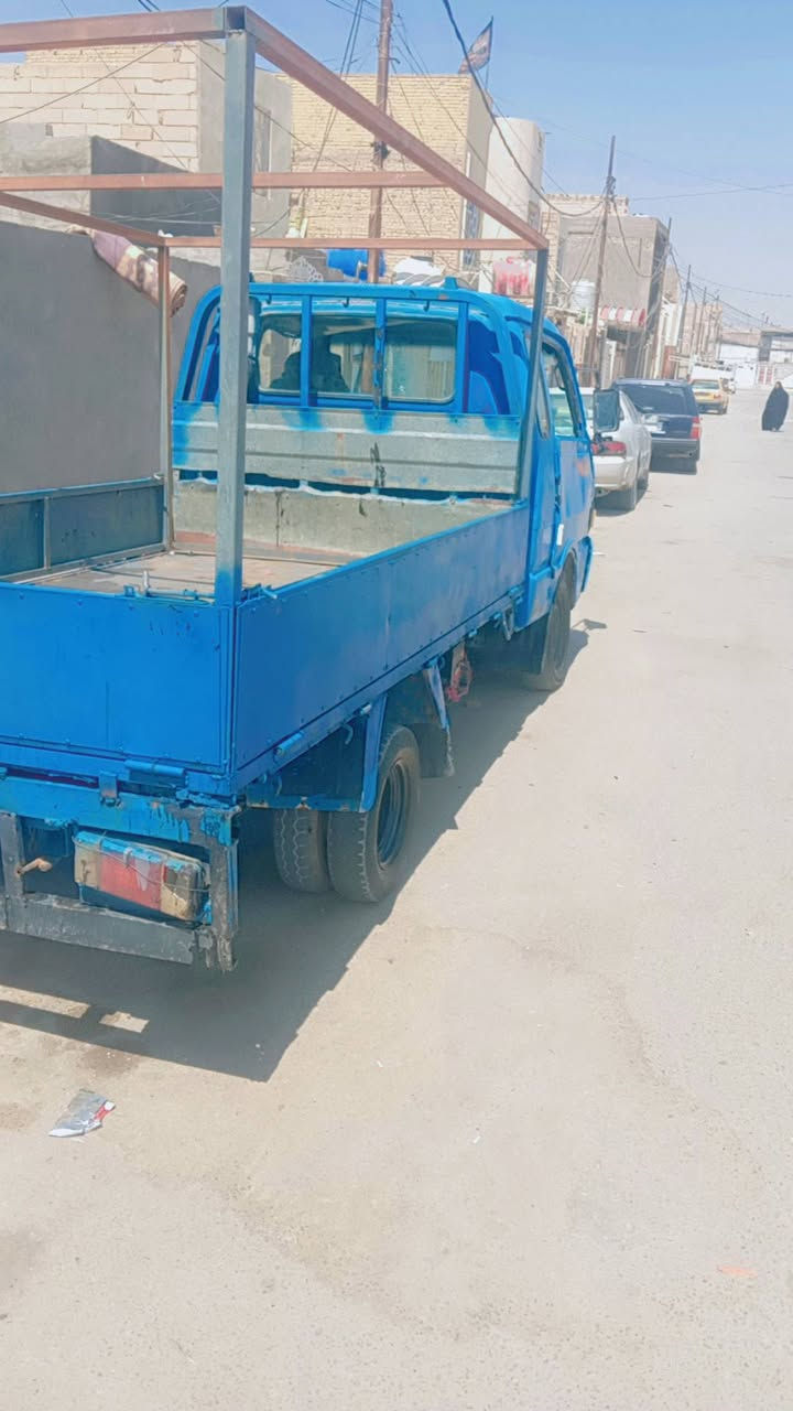 السلام عليكم للبيع كيه بنكو مكينه وكير جدد الكشر كدام عينك حلوه سياره وجاهزه رقم الماني واصط رقم الخلفي ضايع ابيع بدون راعي اتهد سرقه وعشائر مكان سياره نجف سعر ٢٠وبيه مجال ***********
