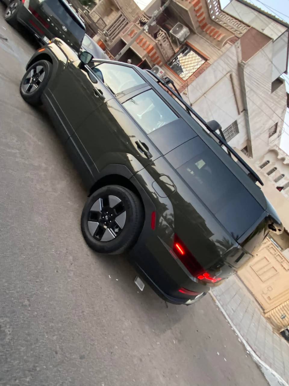 سنتافي وارد امريكي هايبرد موديل ٢٠٢٥ دخول جديد مرقم بغداد ماشيه ٢٥٠٠   جاهزه السياره اي نقص مابيها مكينه ١٦٠٠ حادثها خارجي بدون دواخل تبديل بنيد  وبيها شخط بل جاملغ الخلفي الايسر ايرباك مرجعي سستم كامل  السياره فول ما عده فتحه السعر ١٩٢٠٠$موجود بغداد شارع فلسطين للأستفسار ***********
