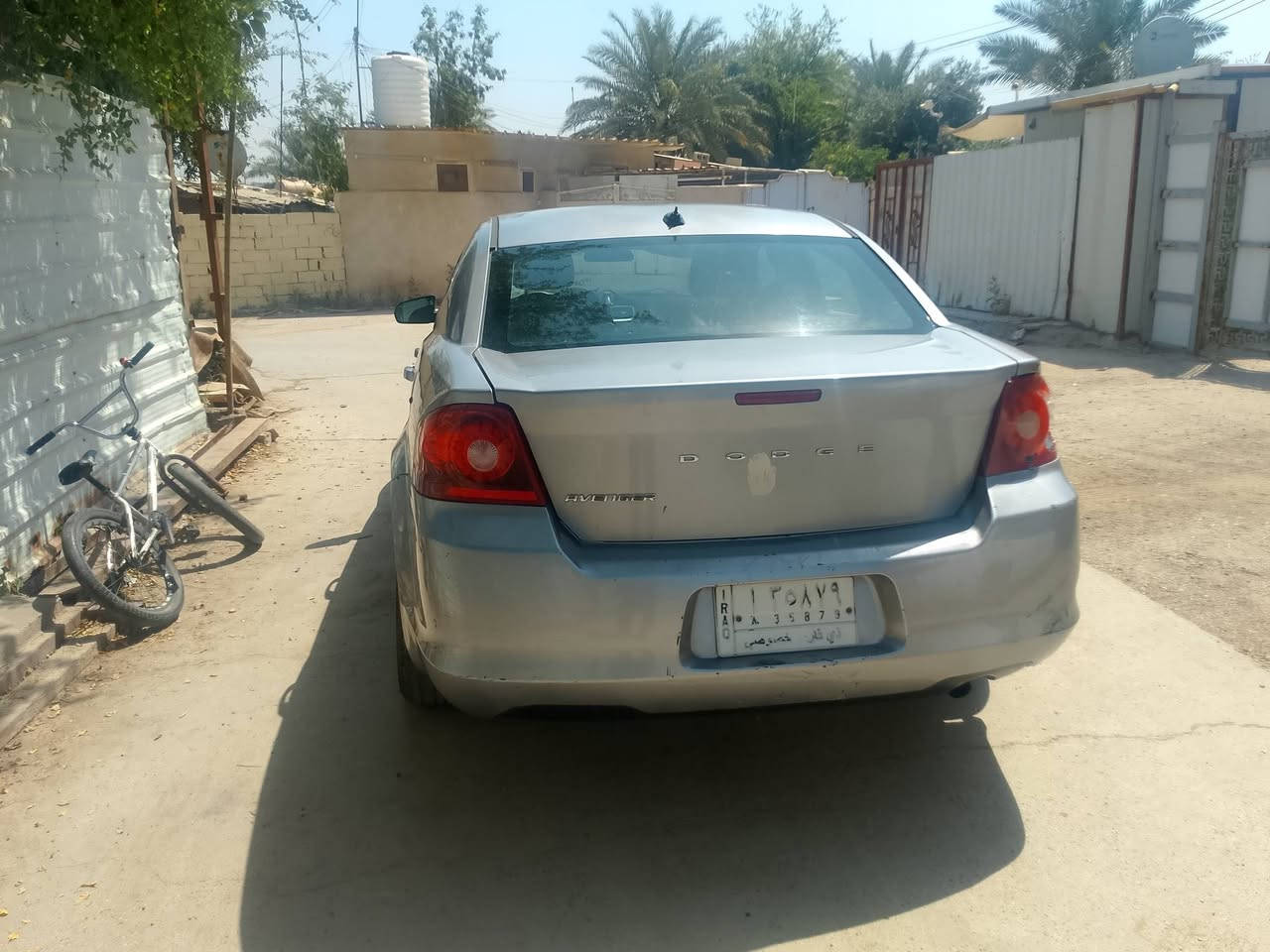 سيارة دوج افنجر موديل 2013،مكينة 2400  تايرات حجم 18.
تحكم ستيرن جهتين 
مكينة وكير نظيفات خير من الله  سيارة حلوة. وسعرها مناسب جدا بسبب ظرف خاص مستعجل على بيعتها. وسعرها 55وبيها مجال. مكاني بغداد الكاظمية  ***********.. موجود واتساب
