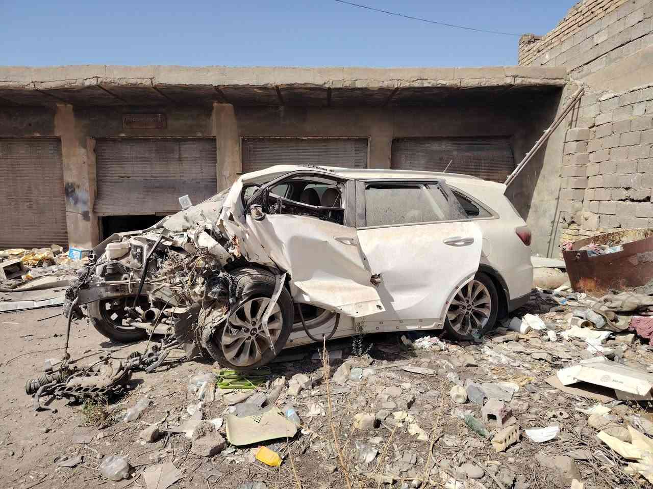 للبيع ع حادثه سورنتو ٢٠١٨ شكل ٢٠ مكان السياره بابل المسيب *********** السعر
