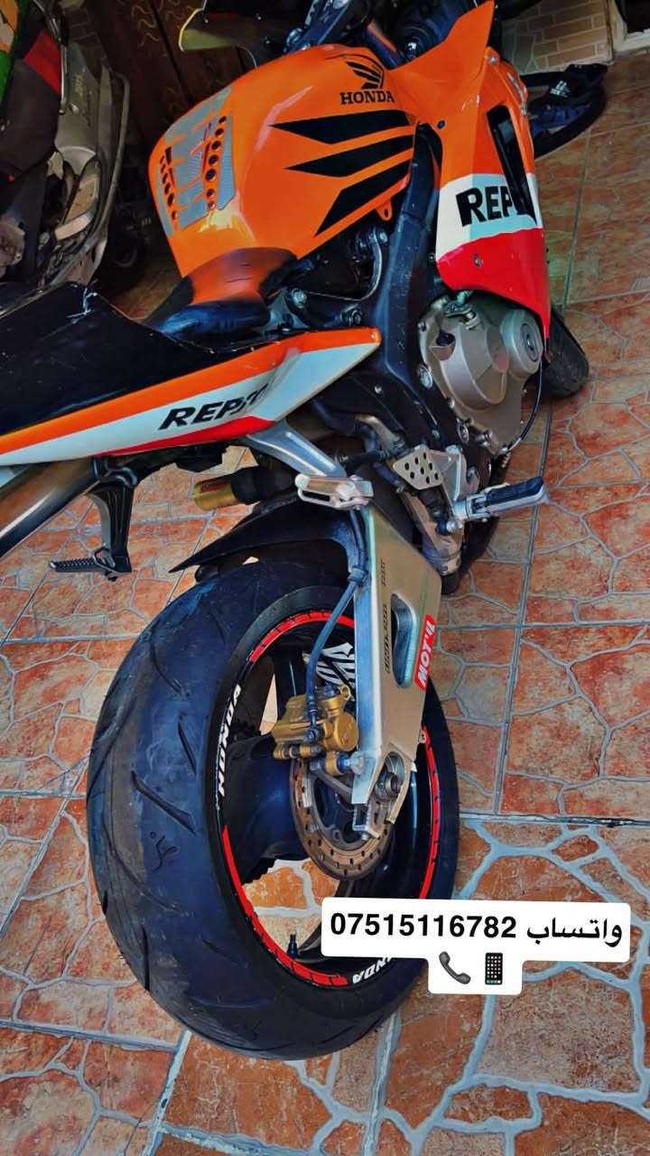 cbr600RR • ٢٠٠٤ • تايرات جديدة