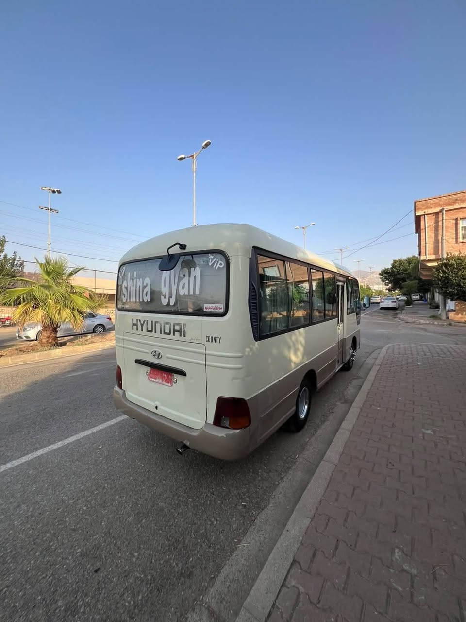 سلاو هاوڕیان هۆ نداپاس 2003بۆفرۆشتن بەشەرتی کێڕمەکینە ئەکسل شتێک نمونەیە لەجوانیا یەک پەڵە بۆیاخ بجوک تاییە ٦ تایە لۆک لەژێرایە ئاڕم پیلاستیک هەولێرە نرخ1تەفتەرەماعمەلە ژم.***********تکایە ئەکر مشتەری نیت سەرمان مەئێشێنە
