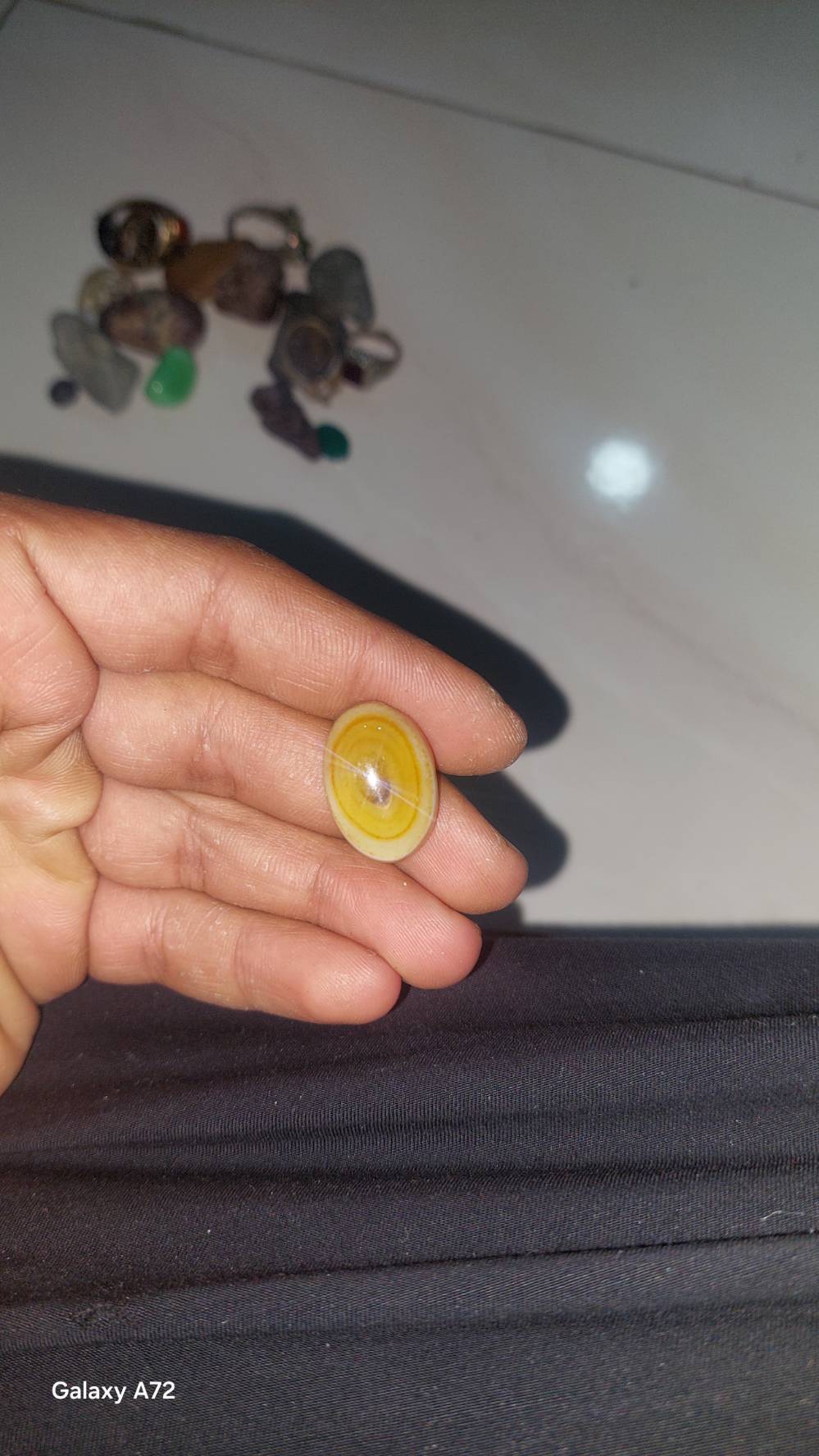 احجار • ٢٠ وحدة • سعر خاص